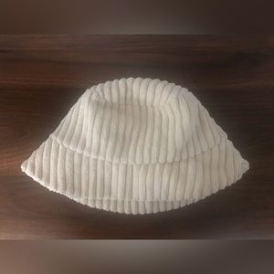 H&M White Bucket Hat